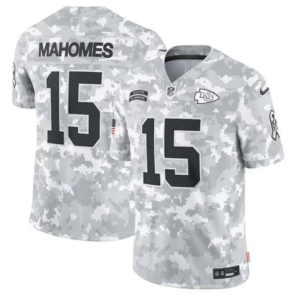 Kansas City Chiefs #15 Patrick Mahomes Arctic Camo 2024 F.U.S.E. Salute To Service Limited Stitched Jersey